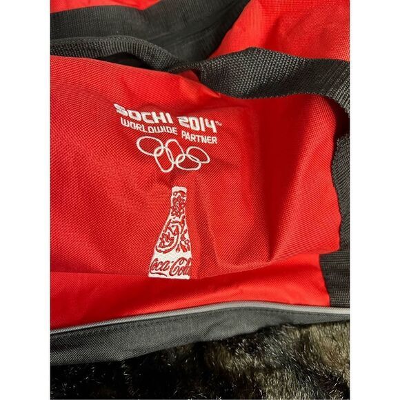 Coca Cola 2014 Sochi Olympics duffel bag - Picture 4 of 6